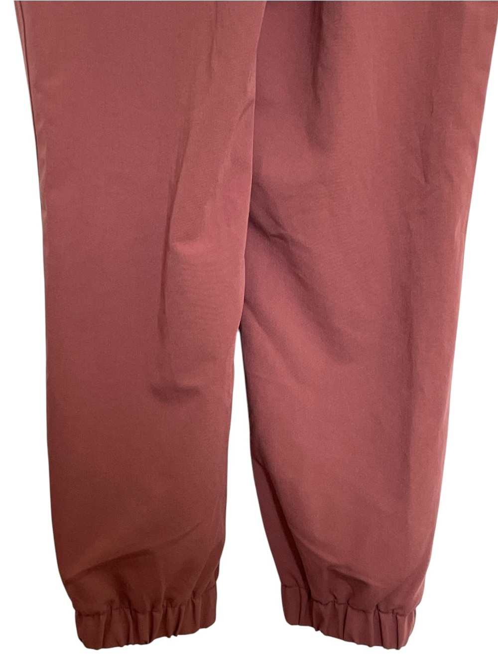 FIGS Rafaela Jogger Scrub Jumpsuit in mauve, Large Tall 31” - Picture 14 of 16